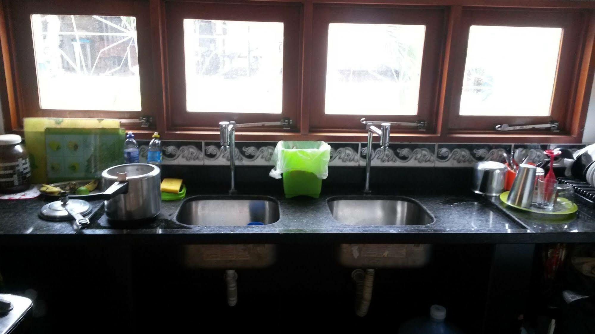 Each Hostel Da Amazonia Манаус Экстерьер фото